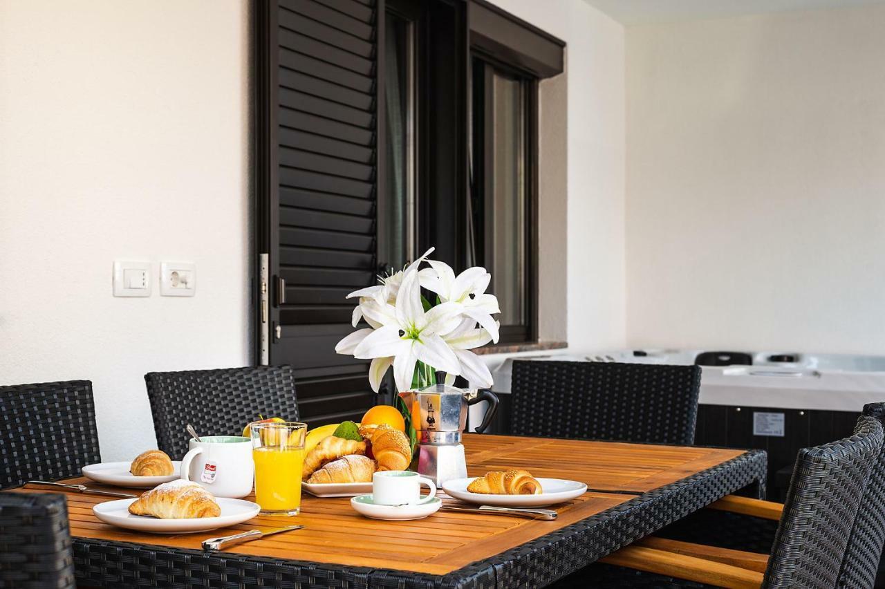Apartment Auretta Novigrad Istria المظهر الخارجي الصورة
